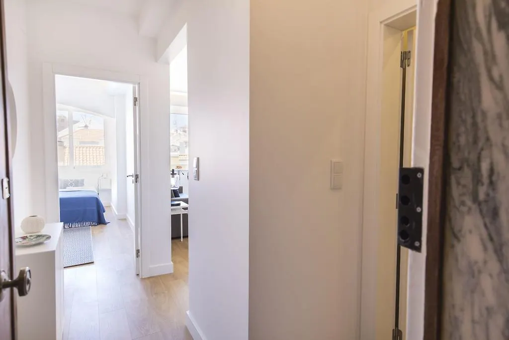 Lovelystay - Light & Comfy Flat Lisboa 0*,