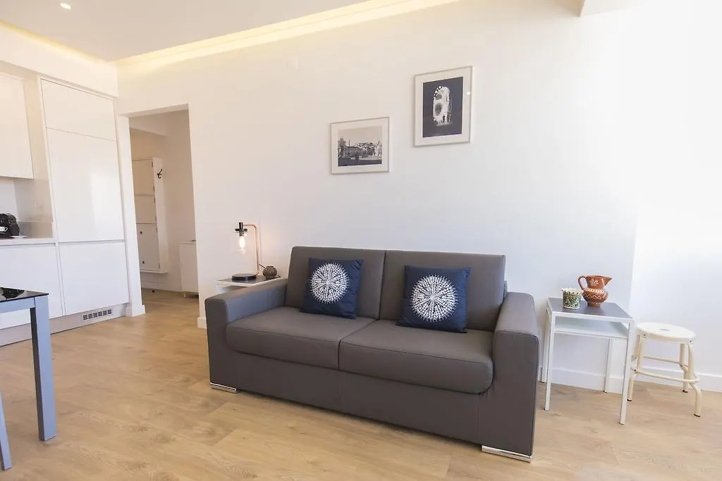 Lovelystay - Light & Comfy Flat Lisbona Appartamento